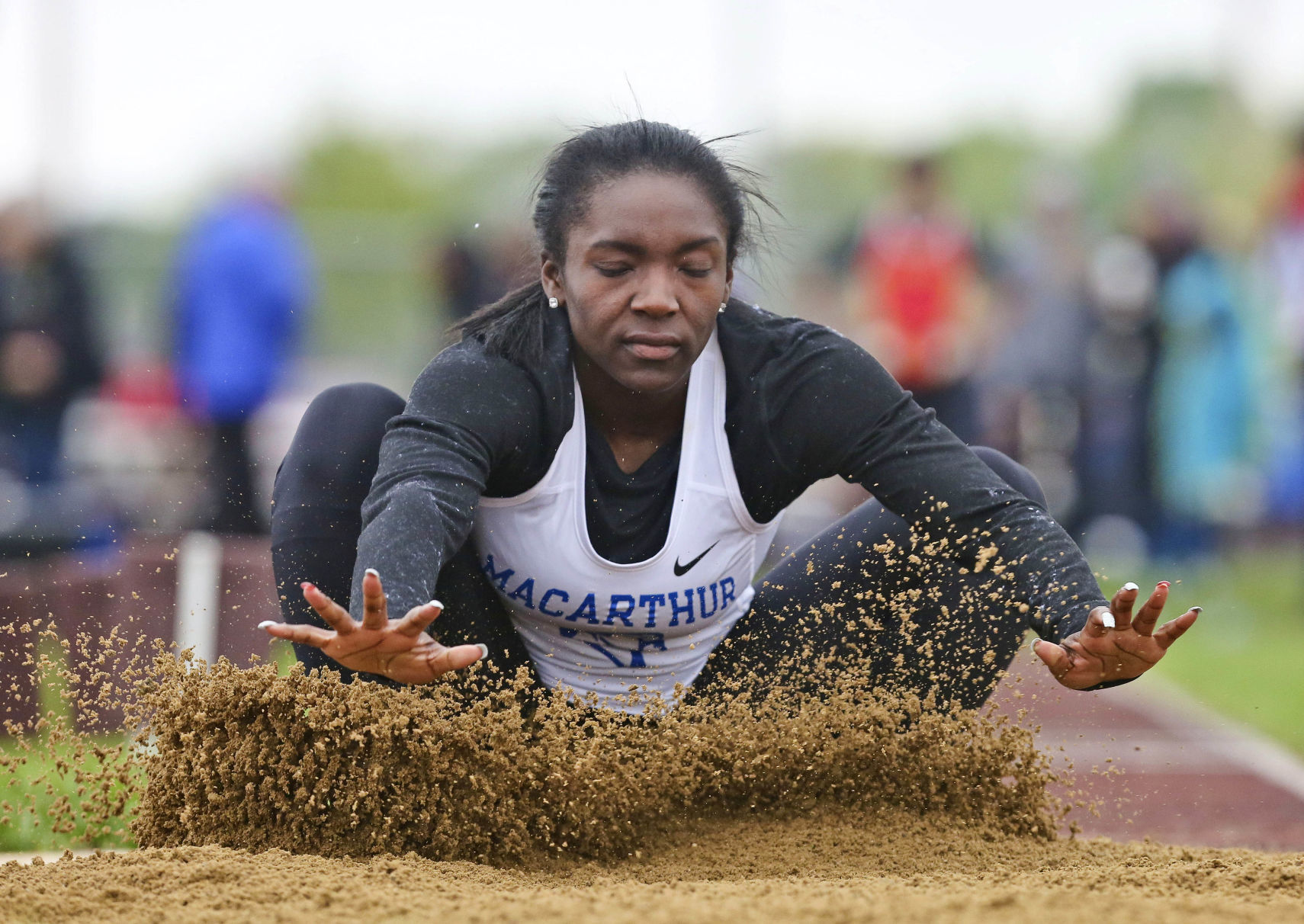 Class 2A Tolono Sectional 7 5.09.19.JPG